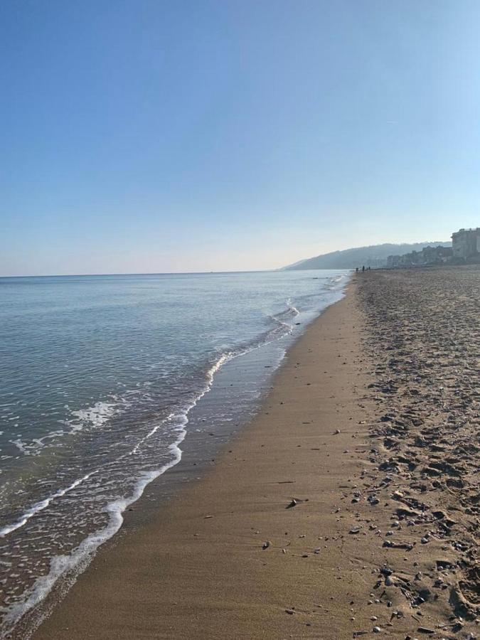 Soleil Levant Villers-sur-Mer Exteriér fotografie